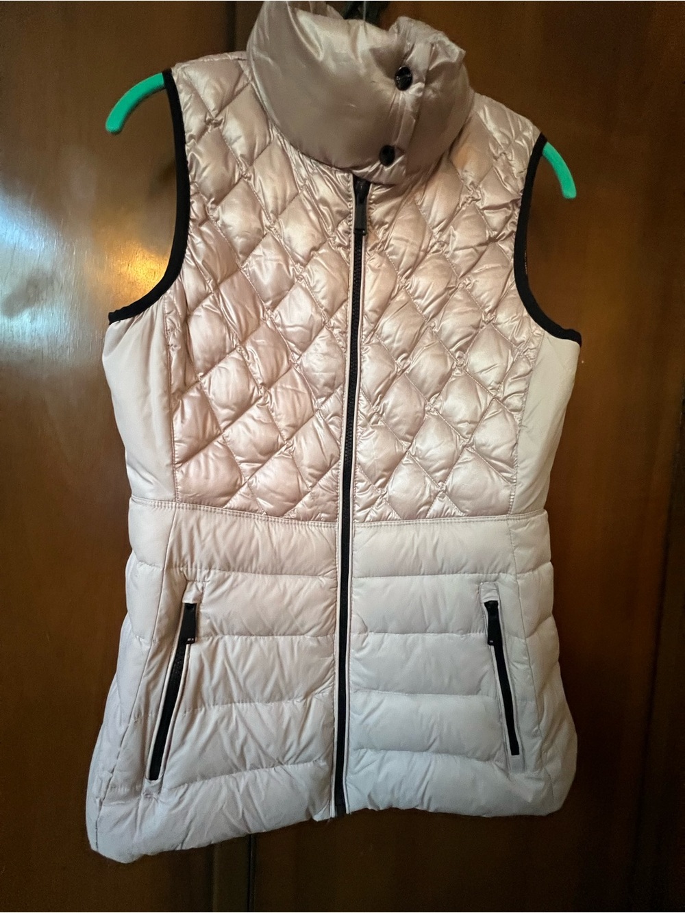 SM - Down Calvin Klein puffer vest .  soft muted pink. Worn only a few times🌷
